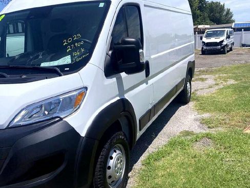 Used 2023 RAM ProMaster 2500 image 2