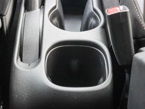 Certified 2022 Chevrolet Trax LT w/ LT Convenience Package image 23