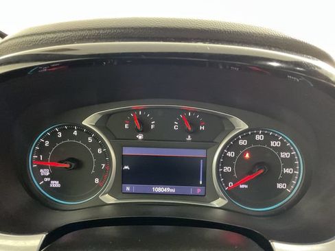 Used 2022 Chevrolet Traverse LT FWD image 29