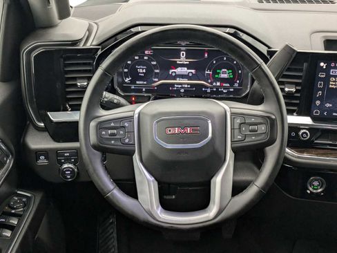 Used 2024 GMC Sierra 1500 Elevation image 23