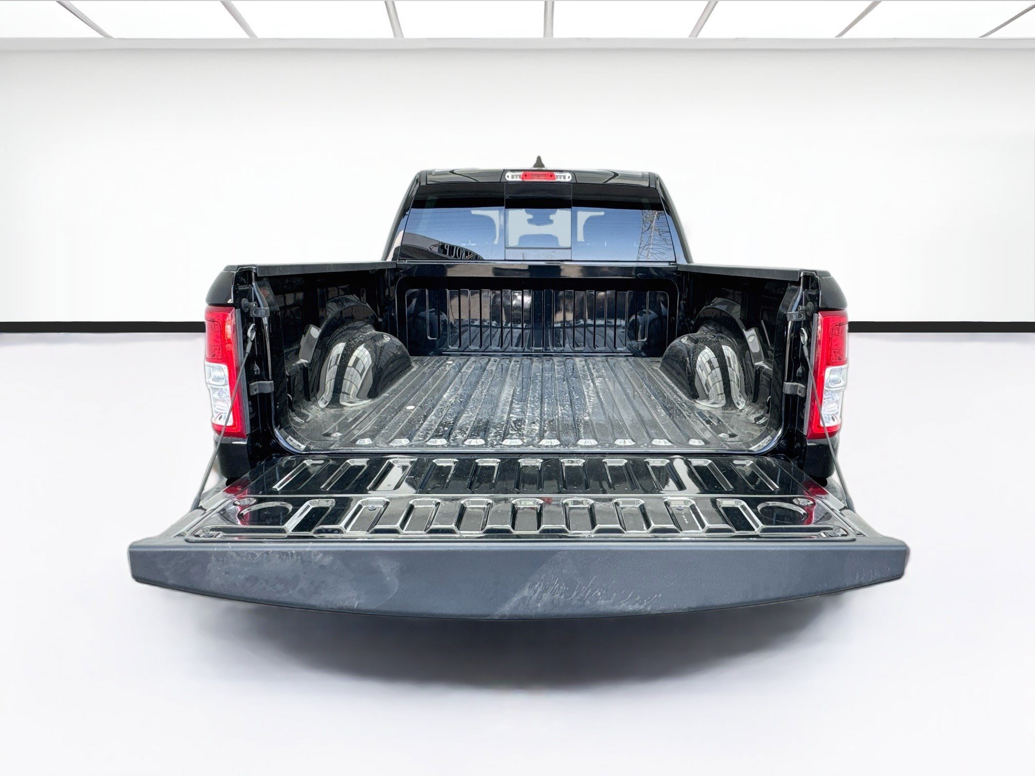 Used 2023 RAM 1500 Big Horn AWD/4WD image 17