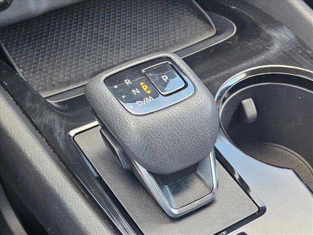 Used 2024 Nissan Rogue SV AWD/4WD image 14