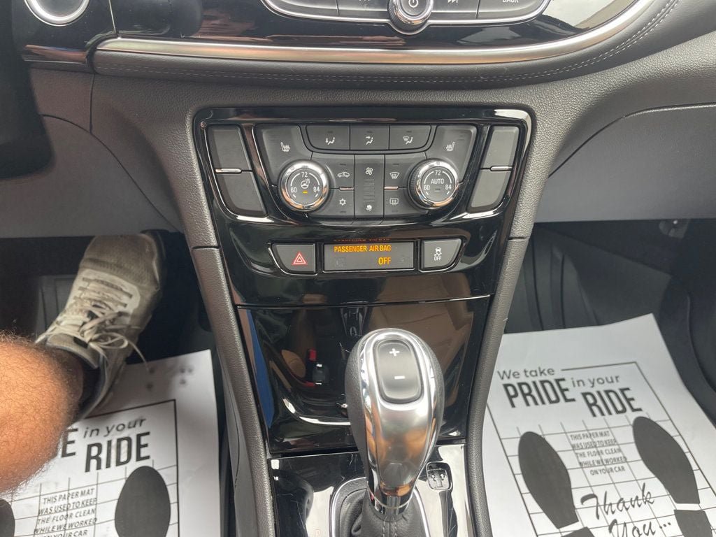 Used 2018 Buick Encore Essence FWD image 18