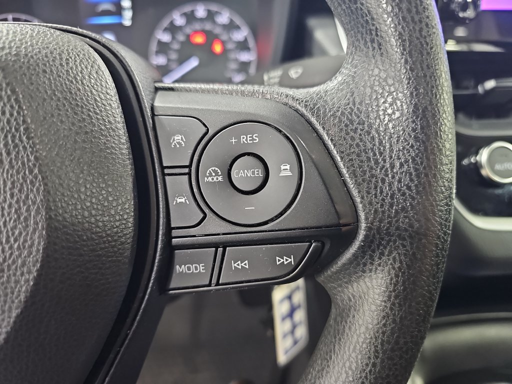 Used 2024 Toyota Corolla LE FWD image 20