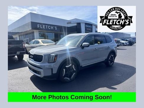 Used 2024 Kia Telluride EX AWD/4WD image 1