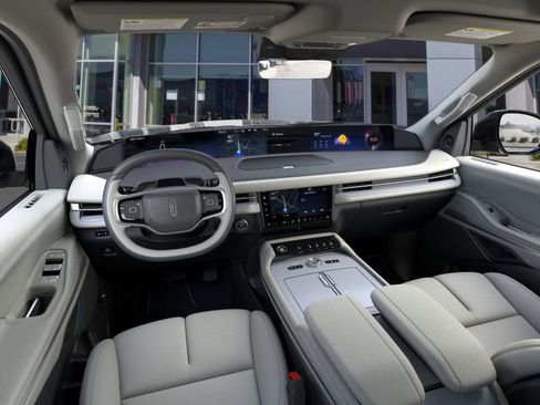 New 2026 Lincoln Navigator Reserve w/ Jet Appearance Package image 9