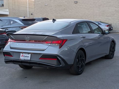 New 2026 Hyundai Elantra Sport image 4