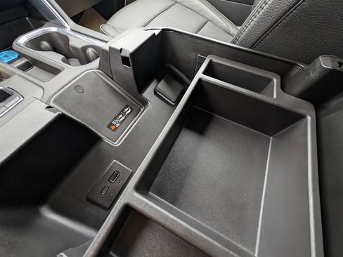 Used 2024 GMC Sierra 2500 Denali w/ Denali Reserve Package image 38