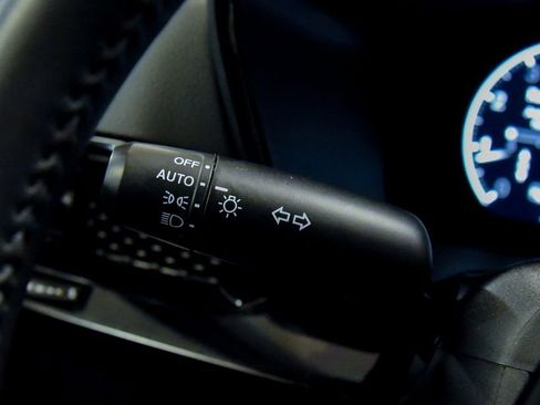 Used 2025 Honda CR-V EX-L image 18