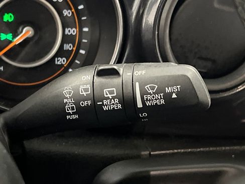 Used 2023 Jeep Wrangler Altitude image 39