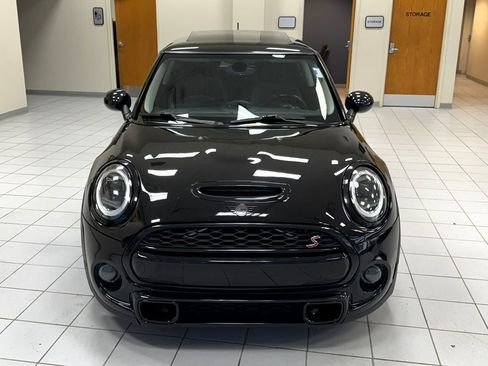 Used 2017 MINI Cooper S image 5