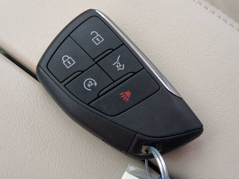Used 2023 Buick Envision Avenir FWD image 41