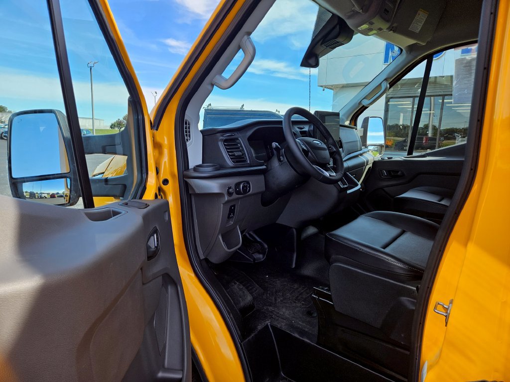 Used 2026 Ford Transit 250 148 High Roof Extended w/ Load Area Protection Package RWD image 9