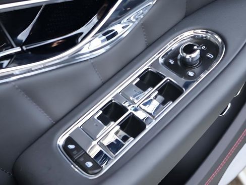 Used 2024 Bentley Continental GT V8 AWD/4WD image 13
