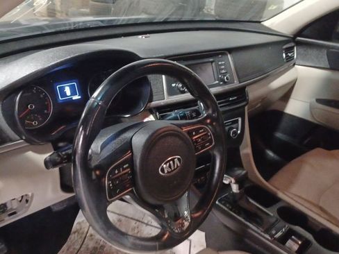 Used 2016 Kia Optima LX image 4