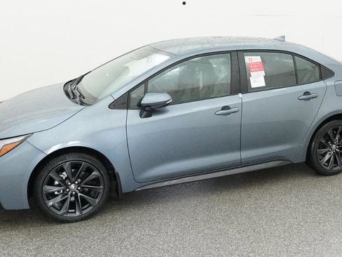 New 2026 Toyota Corolla SE FWD image 5