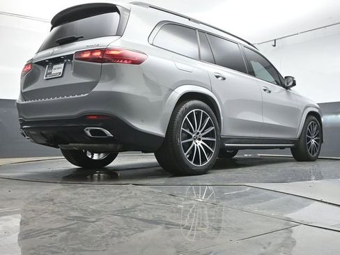 Used 2026 Mercedes-Benz GLS 450 4MATIC image 41