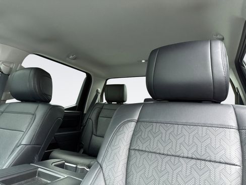 Used 2022 Toyota Tundra SR5 w/ Advanced Technology Package AWD/4WD image 9