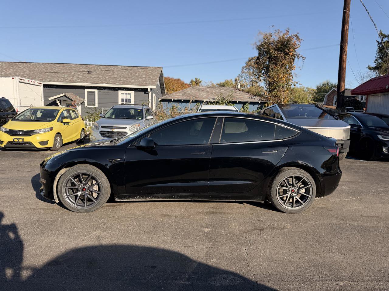 Used 2022 Tesla Model 3 Long Range AWD/4WD image 18