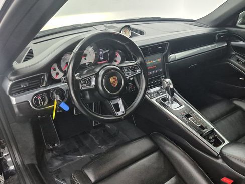 Used 2019 Porsche 911 Turbo AWD/4WD image 4