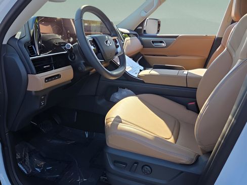 New 2026 INFINITI QX80 Luxe w/ Cargo Package AWD/4WD image 11