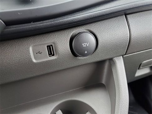 New 2025 Ford Transit 250 148 Medium Roof image 34