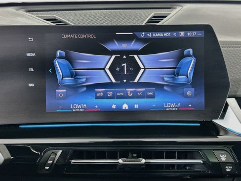 Used 2026 BMW X2 xDrive28i AWD/4WD image 24