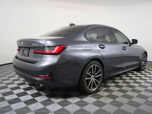 Used 2019 BMW 330i Sedan image 3