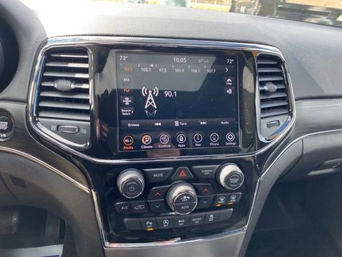 Used 2021 Jeep Grand Cherokee Limited w/ Trailer Tow Group IV AWD/4WD image 23