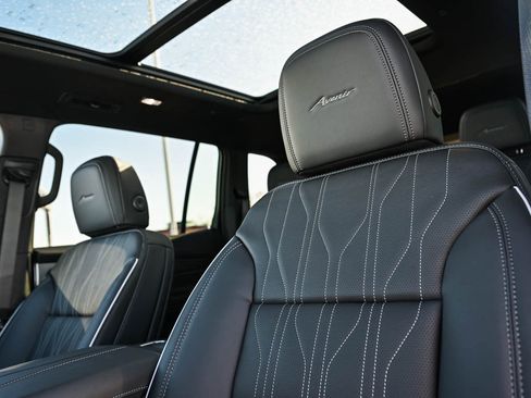 New 2026 Buick Enclave Avenir w/ Super Cruise Package image 22