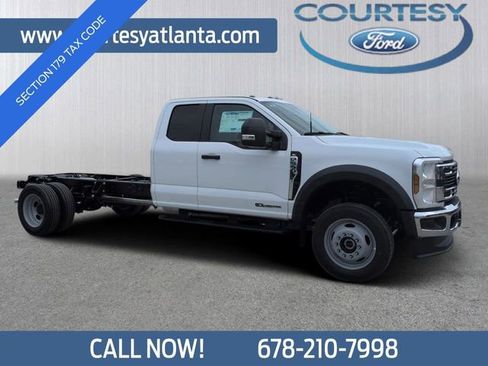 New 2026 Ford F550 4x4 Supercab Super Duty image 1