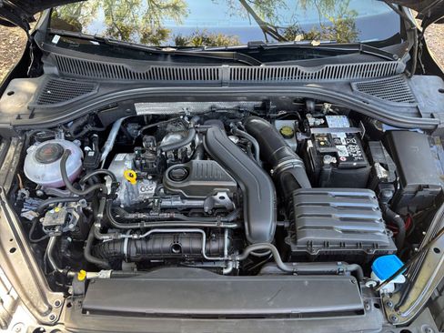 Used 2025 Volkswagen Jetta Sport FWD image 32