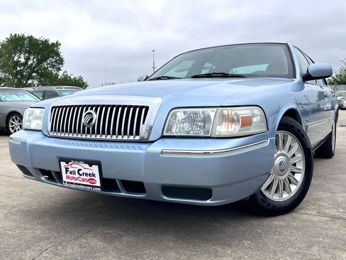 Used 2009 Mercury Grand Marquis LS image 32