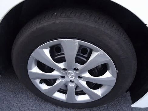 Used 2025 Toyota Corolla LE image 11