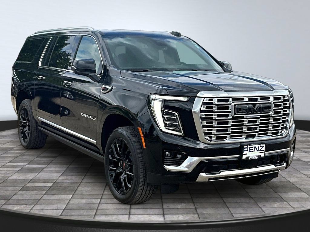 New 2026 GMC Yukon XL Denali w/ Sun & Power Step Package AWD/4WD image 2