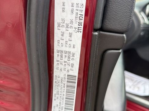 Certified 2018 Jeep Grand Cherokee Limited image 35