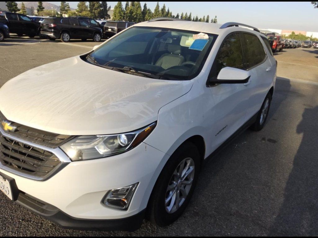 Used 2019 Chevrolet Equinox LT FWD image 3
