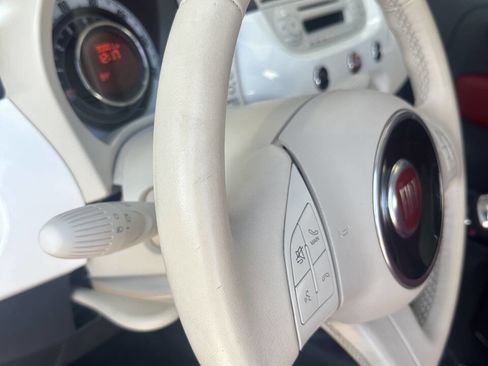 Used 2013 FIAT 500 Lounge w/ Luxury Leather Pkg image 20