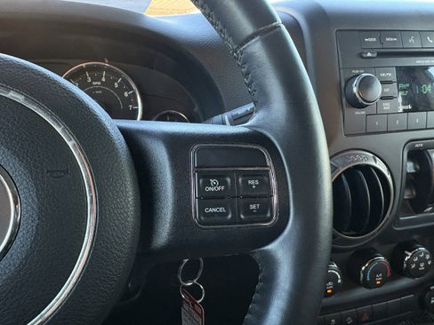 Used 2016 Jeep Wrangler Unlimited Sport w/ Quick Order Package 24S AWD/4WD image 15