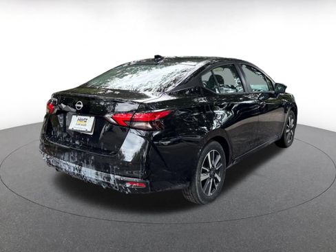 Used 2025 Nissan Versa SV FWD image 12