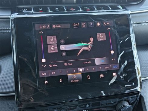 New 2025 Jeep Grand Cherokee Laredo X w/ Luxury Tech Group I image 23