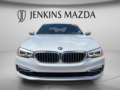 Used 2017 BMW 530i xDrive AWD/4WD image 2