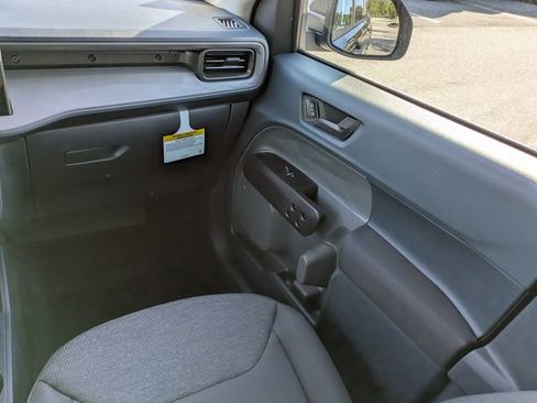 New 2026 Ford Maverick XL image 17