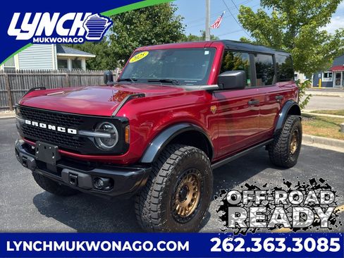 Used 2025 Ford Bronco Badlands AWD/4WD image 1