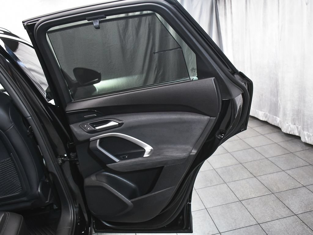 Used 2025 Audi SQ5 Premium Plus w/ Premium Plus Package AWD/4WD image 18