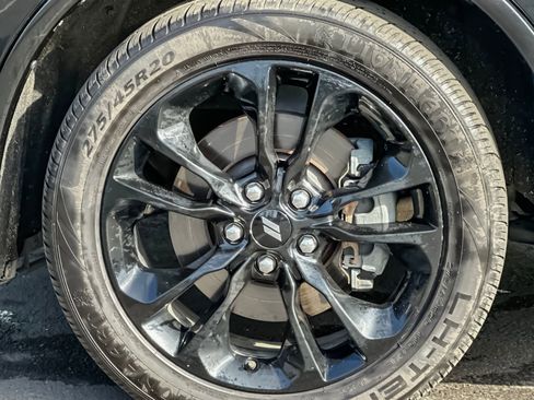 Used 2020 Dodge Durango R/T w/ Technology Group AWD/4WD image 27