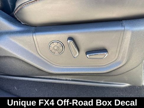 Used 2020 Ford F250 Platinum w/ FX4 Off-Road Package image 19