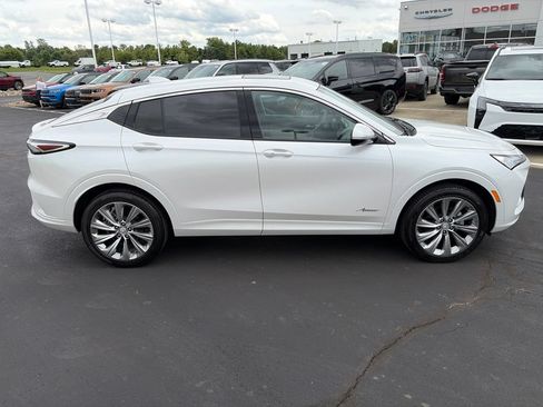 Used 2024 Buick Envista Avenir FWD image 7