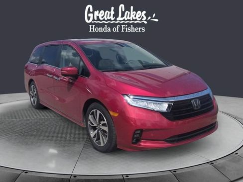 Certified 2024 Honda Odyssey Touring image 7