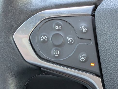 Certified 2023 Chevrolet Traverse Premier w/ Redline Edition FWD image 26